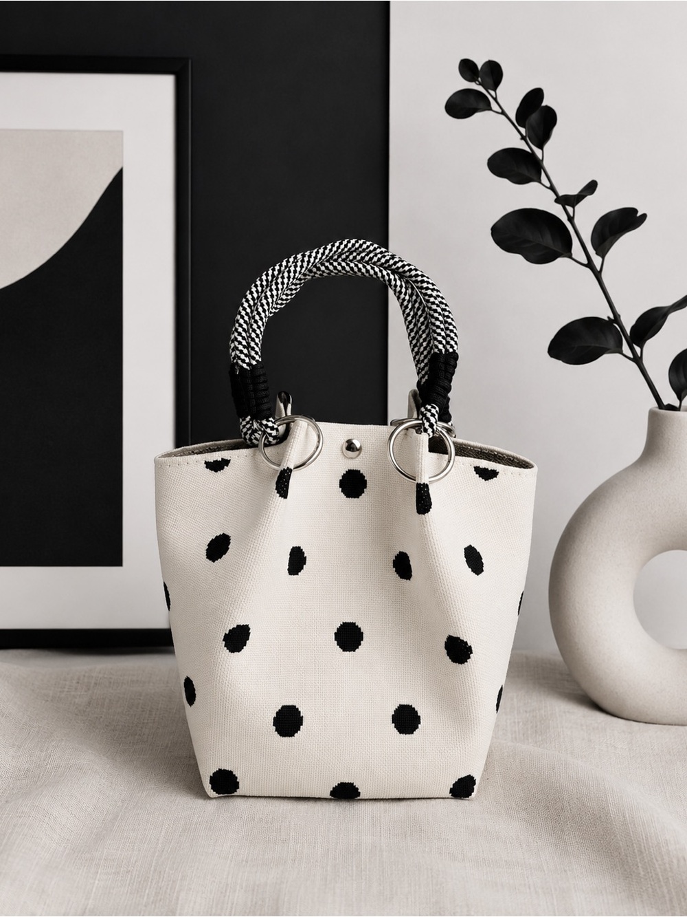 ❤️RESTOCKEDStylish Black & White Polka Dot Tote Bag